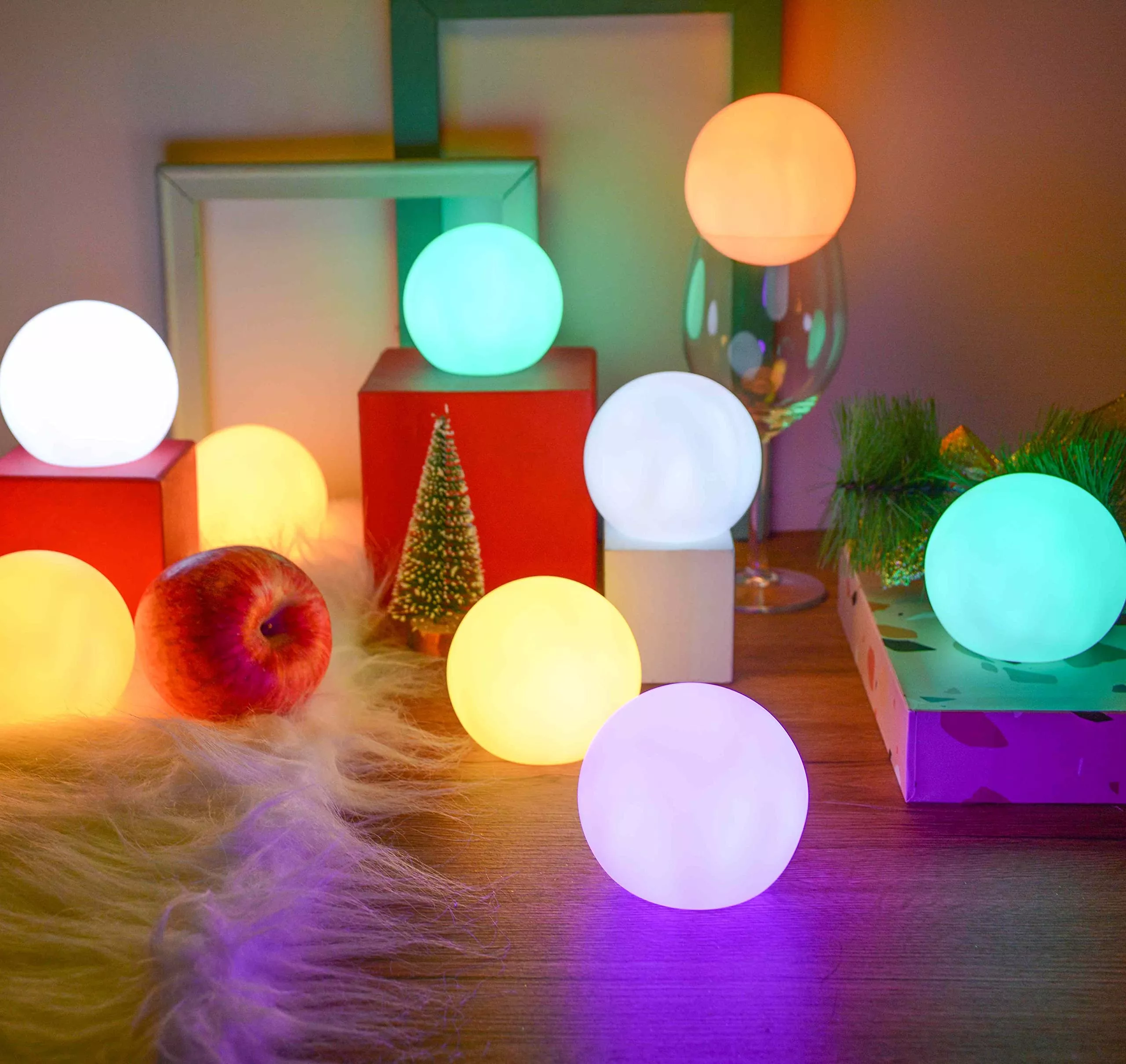 YESIE 4Packs Rechargeable Pool Lights, 3-Inch LED Orb Lamp,Fast Charging, 12hrs Working Time,Remote Control, 3 Timer, 16 Colors Ball, Inground Swimming Pools Accessories, Christmas Decoration
